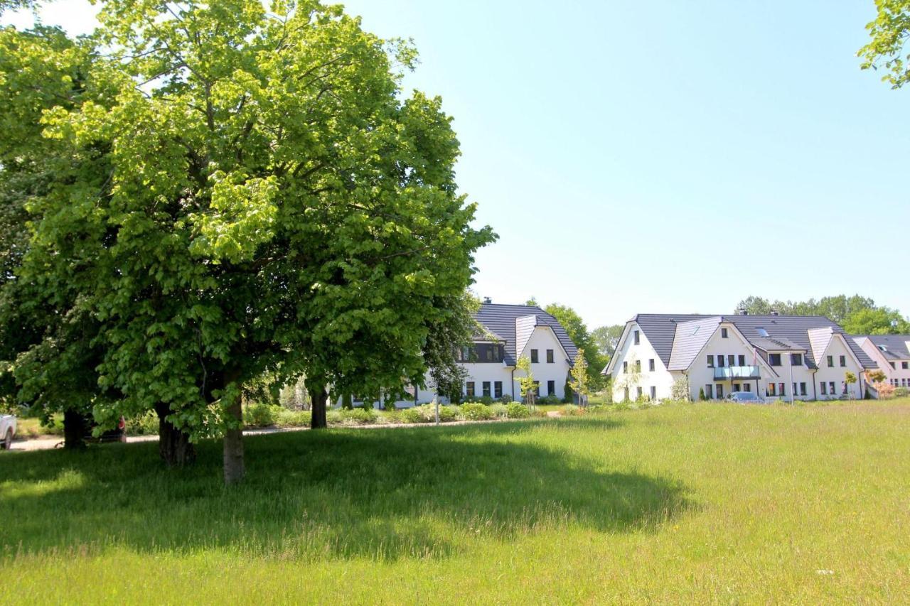 Strandnahe Fewo Mit Terrasse, Gratis Nutzung Vom Ahoi Erlebnisbad Und Sauna In Sellin - Rex Rugia Fewo 13-2 Lobbe Exterior foto